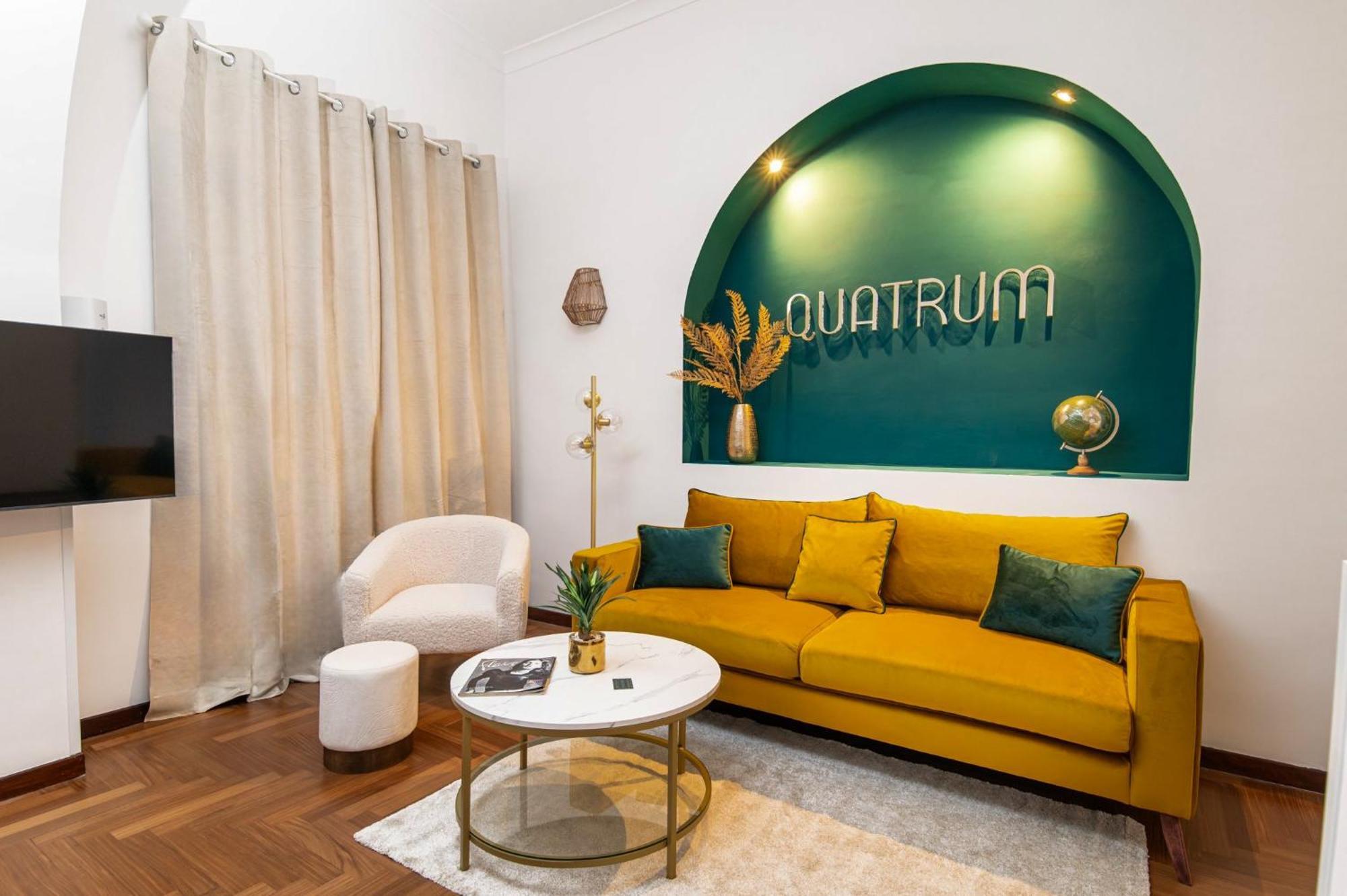 Quatrum Apartment Napoli Esterno foto