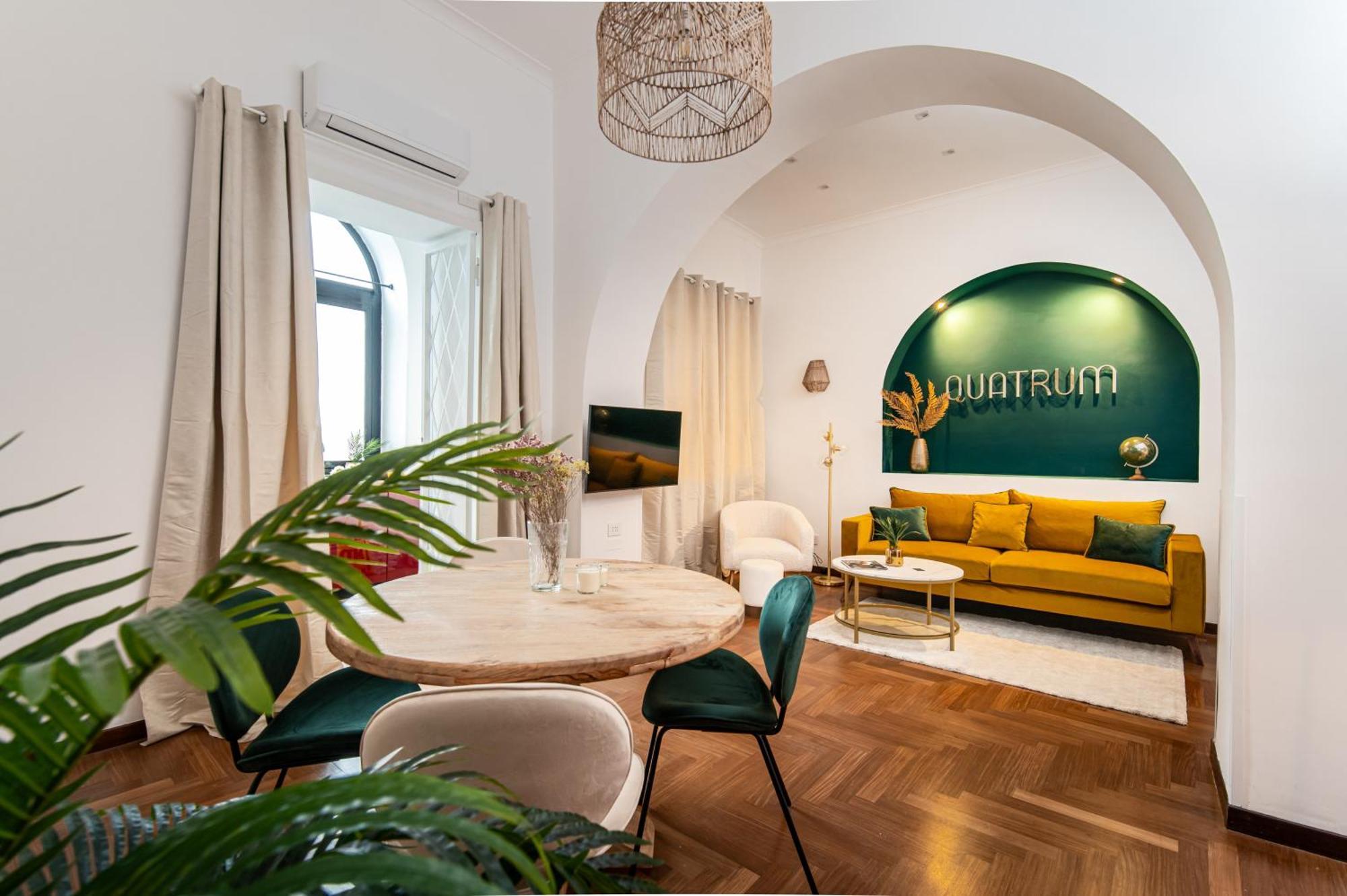 Quatrum Apartment Napoli Esterno foto