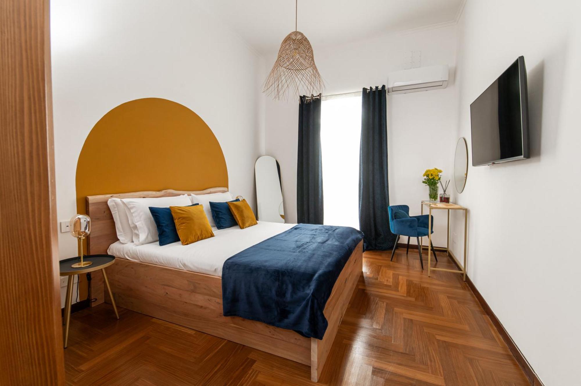 Quatrum Apartment Napoli Esterno foto